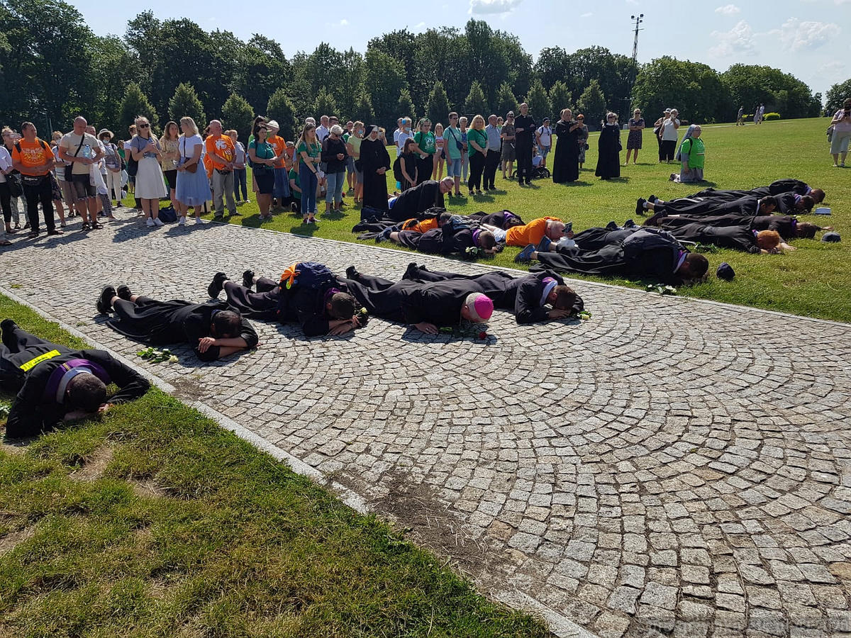 Pielgrzymi z diecezji ełckiej dotarli na Jasną Górę